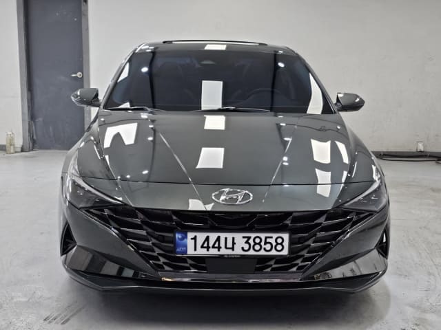 2021 HYUNDAI Avante (Elantra)
