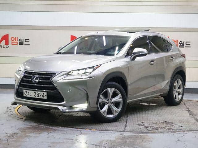 2017 LEXUS NX