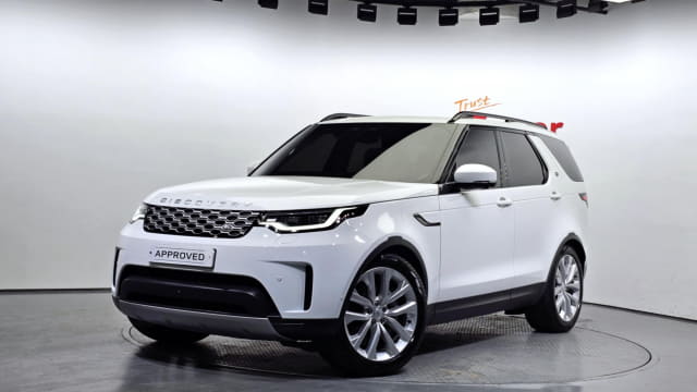 2023 LAND ROVER Discovery