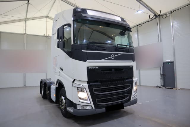 2016 VOLVO FH