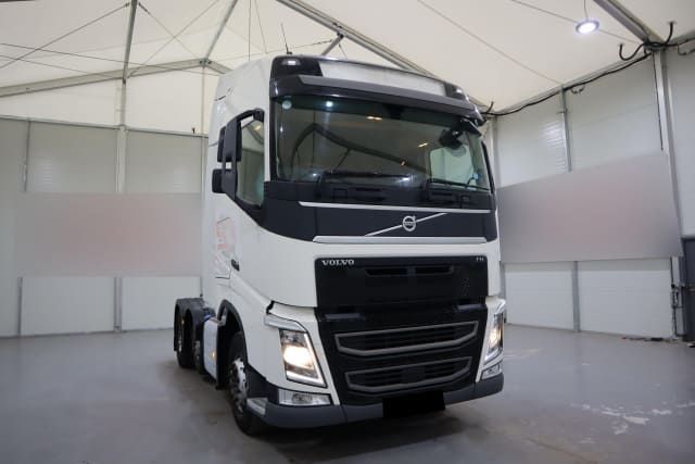 2016 VOLVO FH