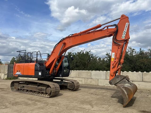 2018 Hitachi Hitachi Others