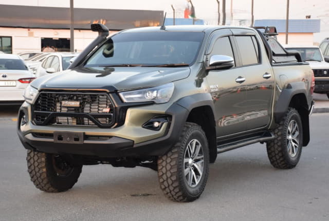 2018 TOYOTA Hilux