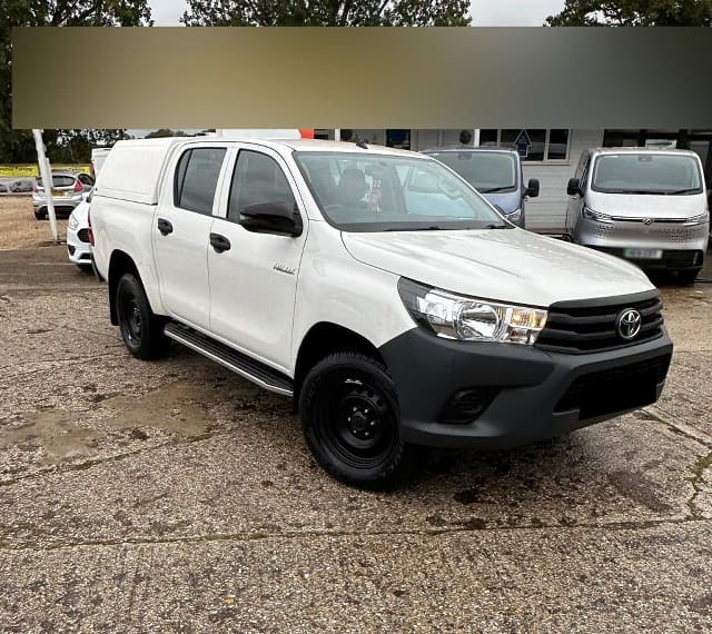 2018 TOYOTA Hilux