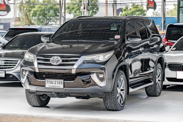 2018 TOYOTA Fortuner