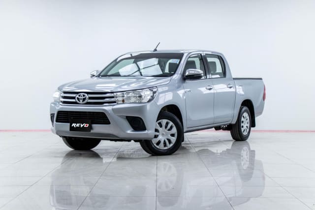 2017 TOYOTA Hilux