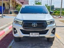 2018 TOYOTA Hilux