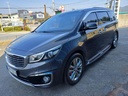 2017 KIA Carnival