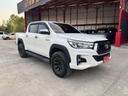 2018 TOYOTA Hilux