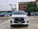 2019 TOYOTA Hilux