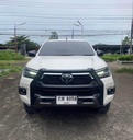 2021 TOYOTA Hilux