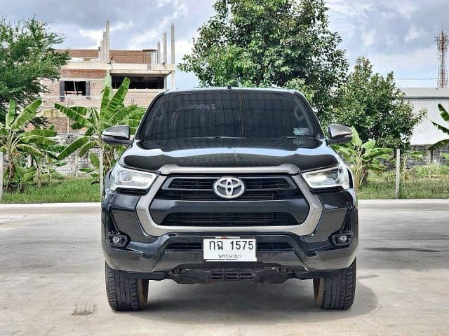 2020 TOYOTA Hilux