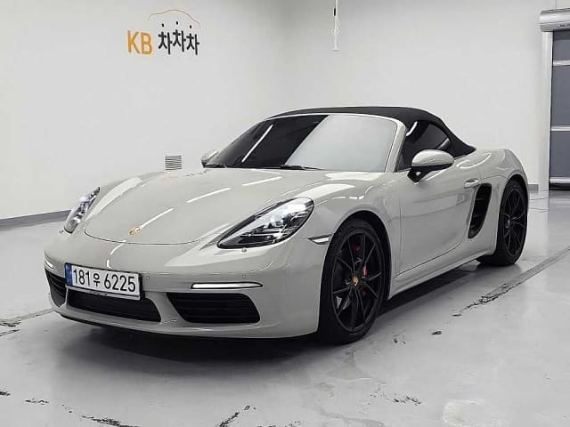 2022 Porsche Boxster