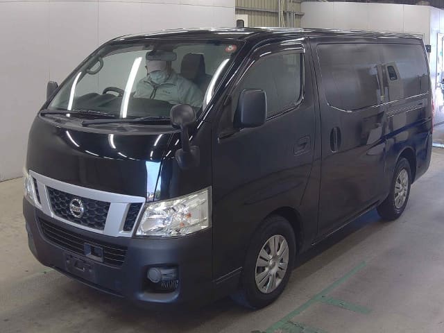 2017 NISSAN Caravan Van