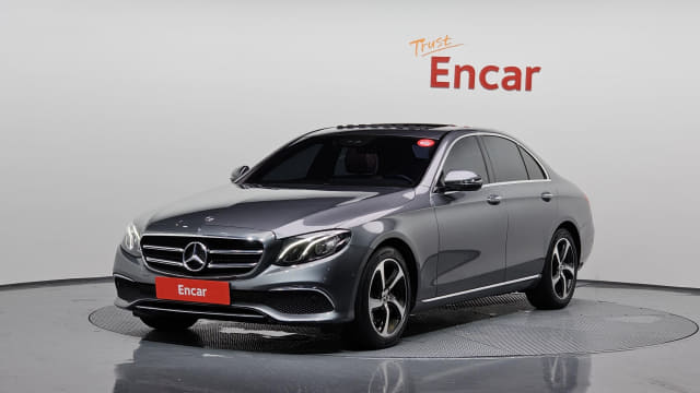 2020 MERCEDES-BENZ E-Class