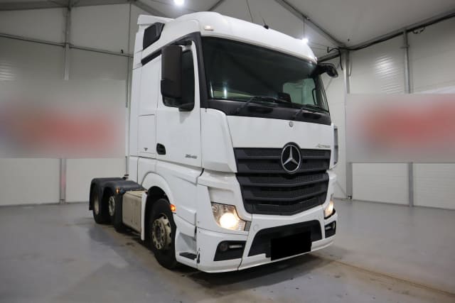 2016 MERCEDES-BENZ ACTROS