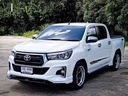 2020 TOYOTA Hilux