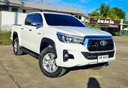 2017 TOYOTA Hilux