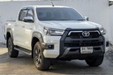 2023 TOYOTA Hilux