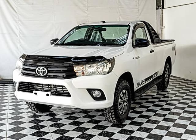 2018 TOYOTA Hilux