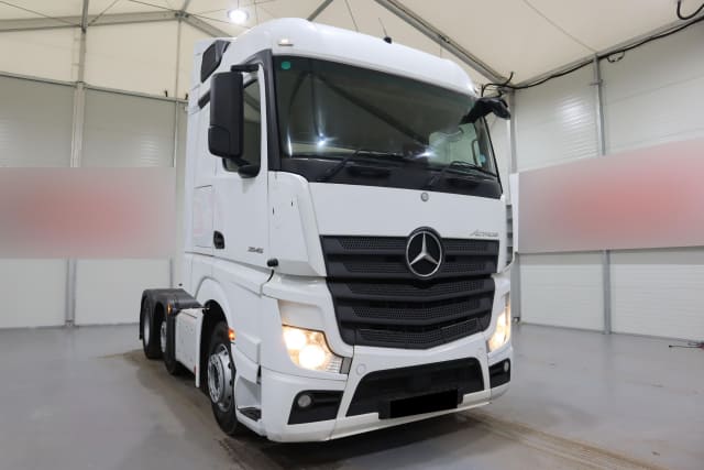2018 MERCEDES-BENZ ACTROS