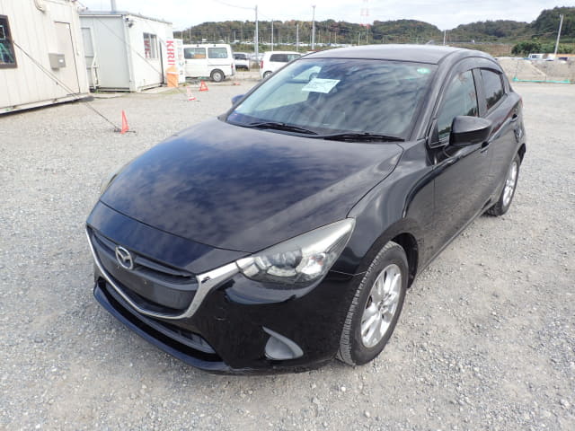 2016 MAZDA Demio