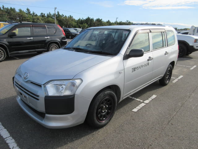 2016 TOYOTA Succeed Van