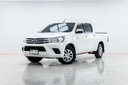 2017 TOYOTA Hilux