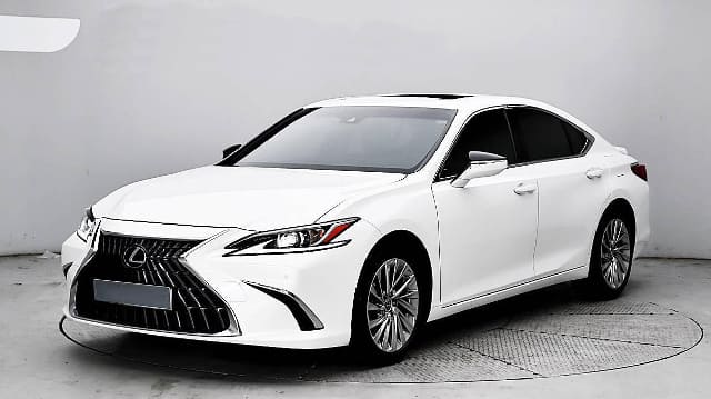 2023 LEXUS ES