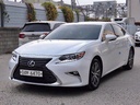 2017 LEXUS ES