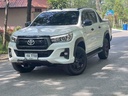 2019 TOYOTA Hilux