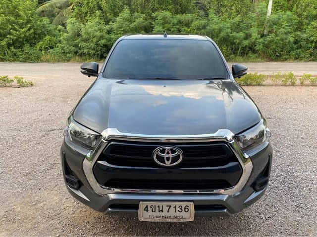 2023 TOYOTA Hilux, 