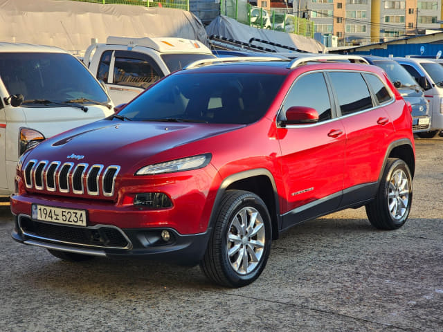 2017 JEEP Cherokee