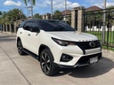 2019 TOYOTA Fortuner