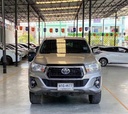 2019 TOYOTA Hilux