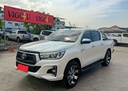 2019 TOYOTA Hilux