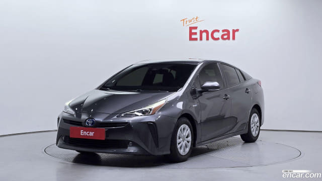 2020 TOYOTA Prius