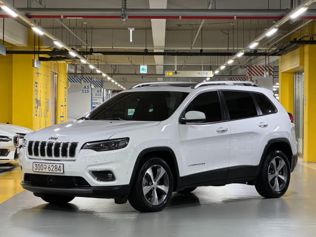 2020 JEEP Cherokee