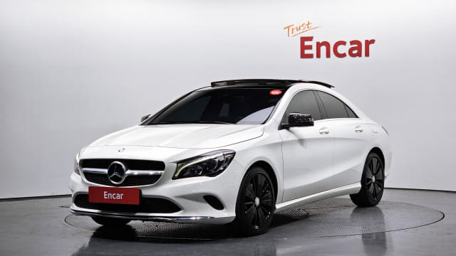 2017 MERCEDES-BENZ CLA-Class