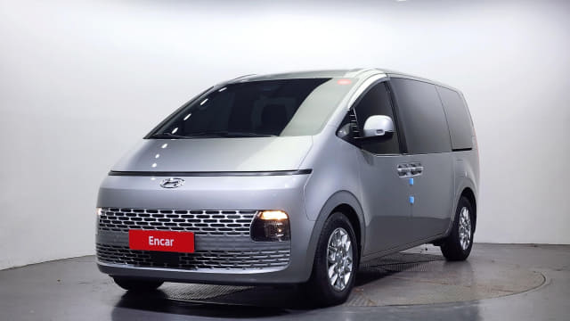 2023 HYUNDAI Staria