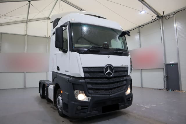 2017 MERCEDES-BENZ ACTROS