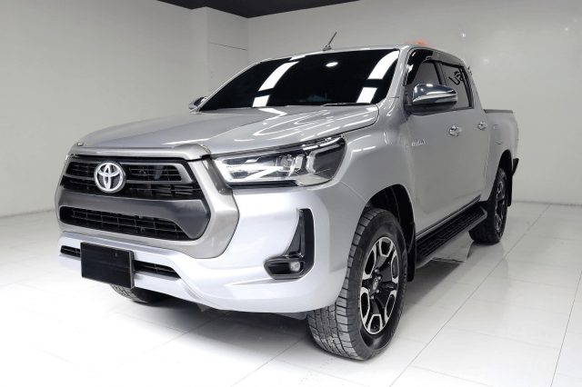 2021 TOYOTA Hilux