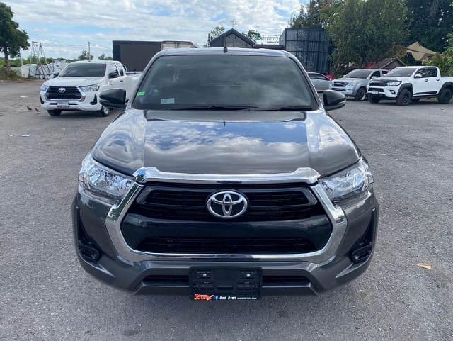 2021 TOYOTA Hilux