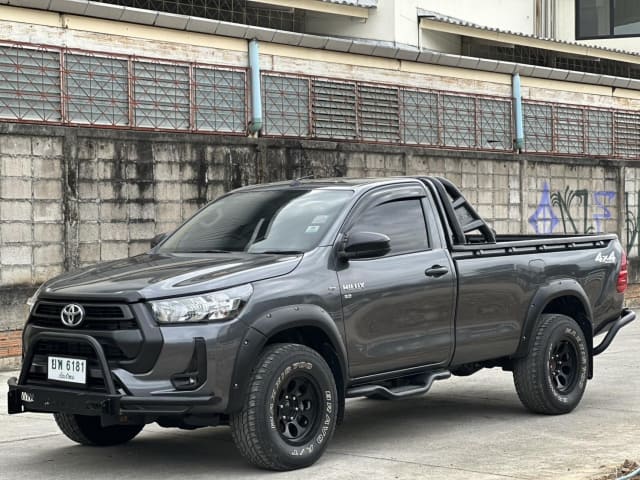 2020 TOYOTA Hilux