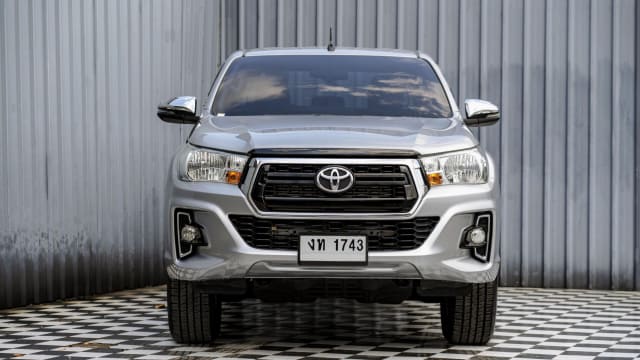 2018 TOYOTA Hilux