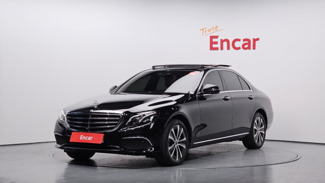 2019 MERCEDES-BENZ E-Class