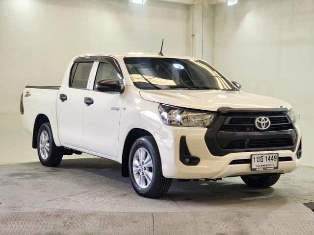 2022 TOYOTA Hilux