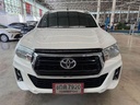 2019 TOYOTA Hilux