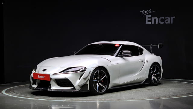 2022 TOYOTA Supra