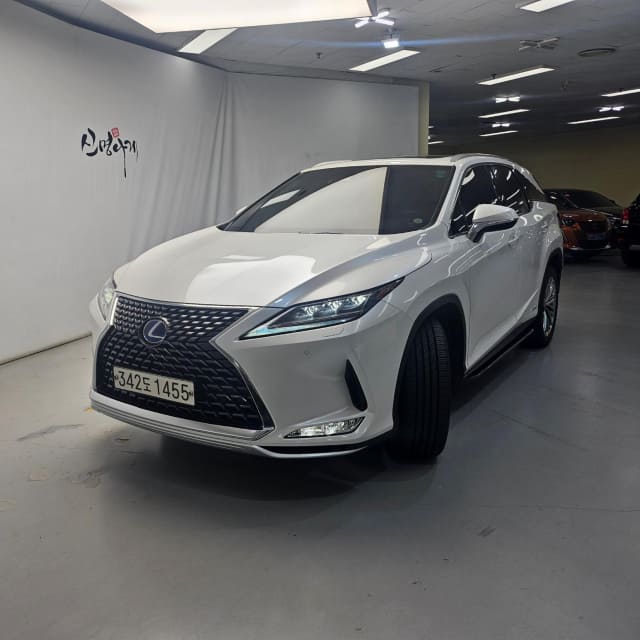 2021 LEXUS RX